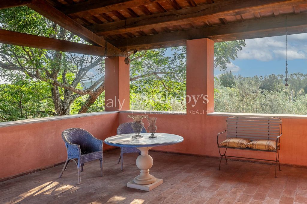 Property photo 3 of 30