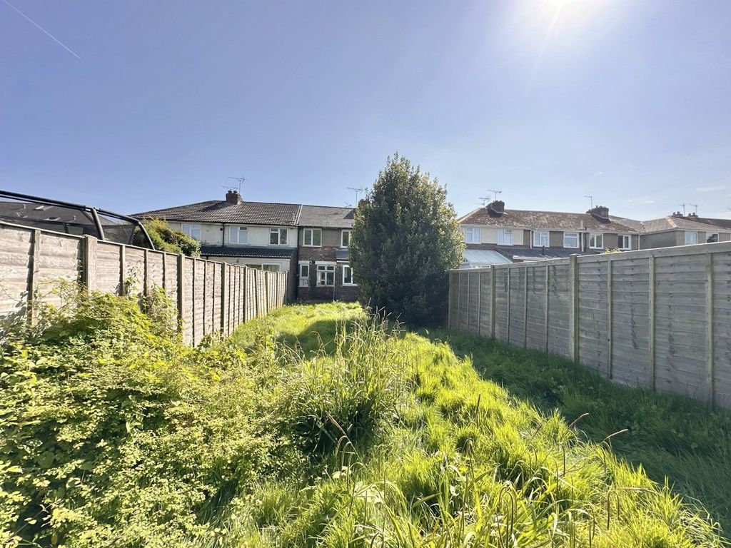 Property photo 2 of 16