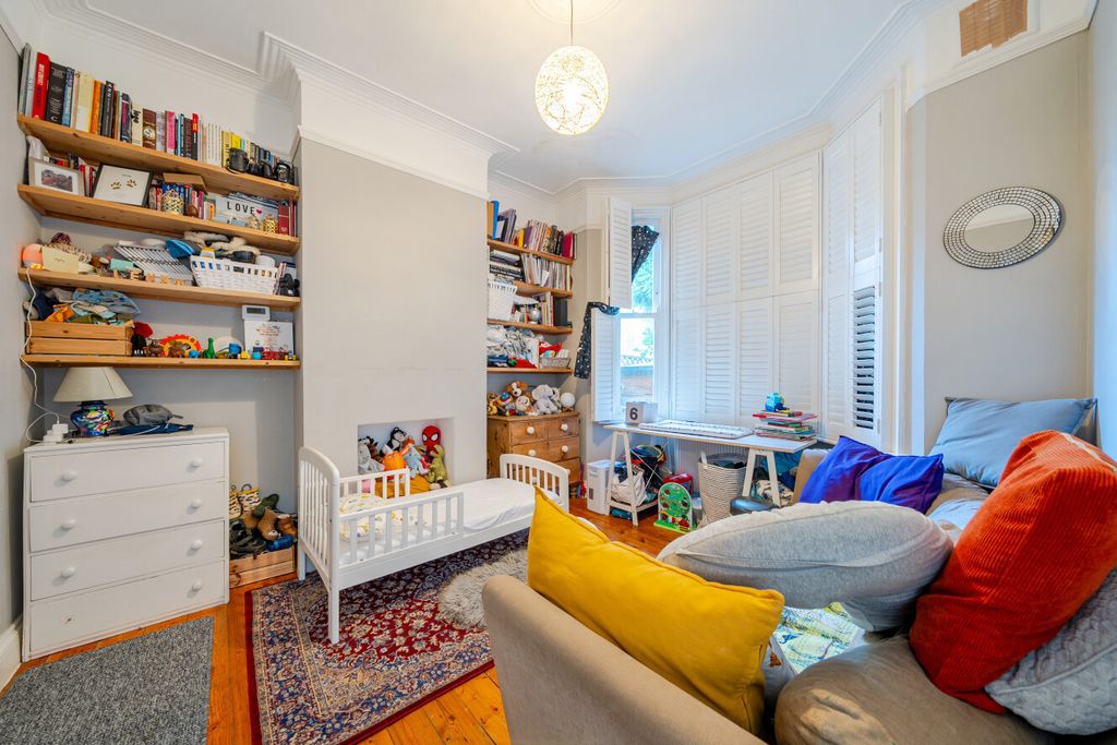 Property photo 3 of 18 1525807-18-6Abe3c...