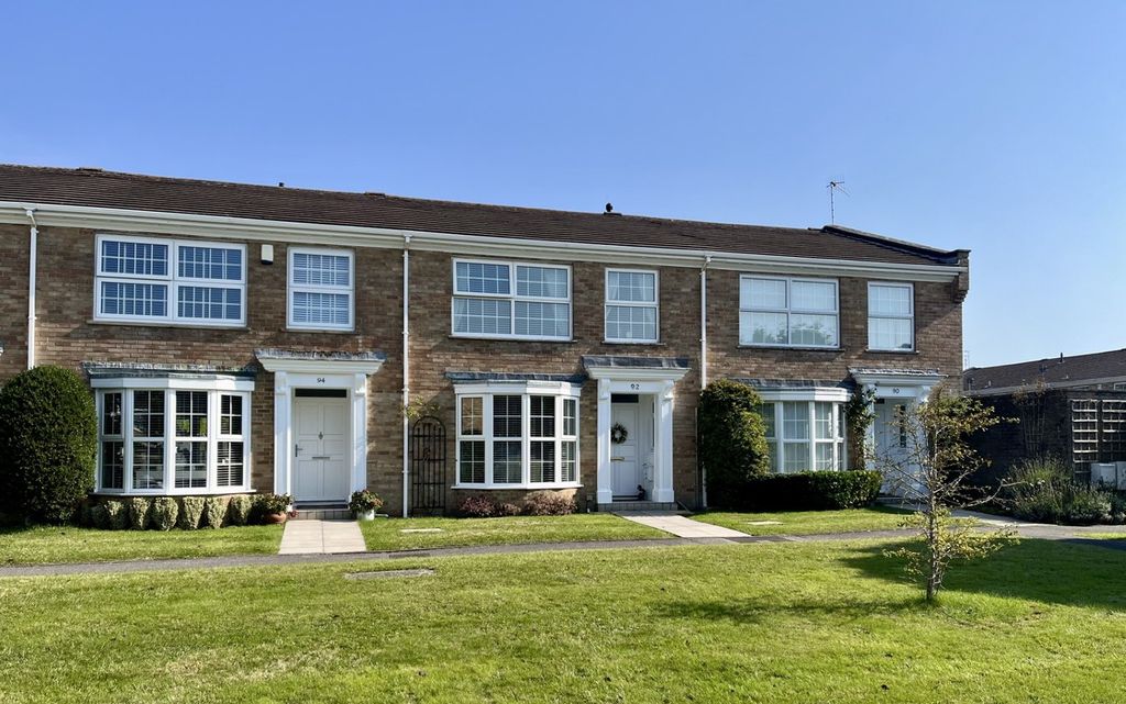 Property photo 1 of 23