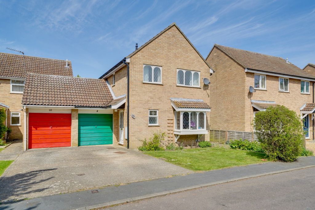 Property photo 1 of 15 3951061