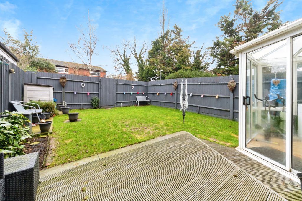 Property photo 3 of 17