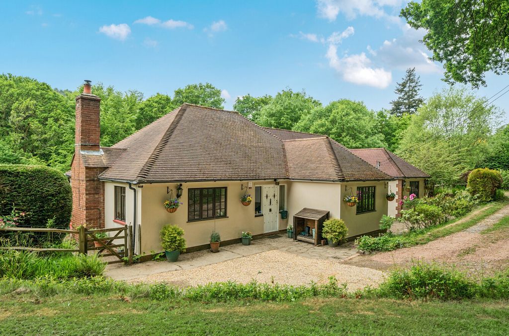 Property photo 2 of 22 1287908-2-68263Eb...