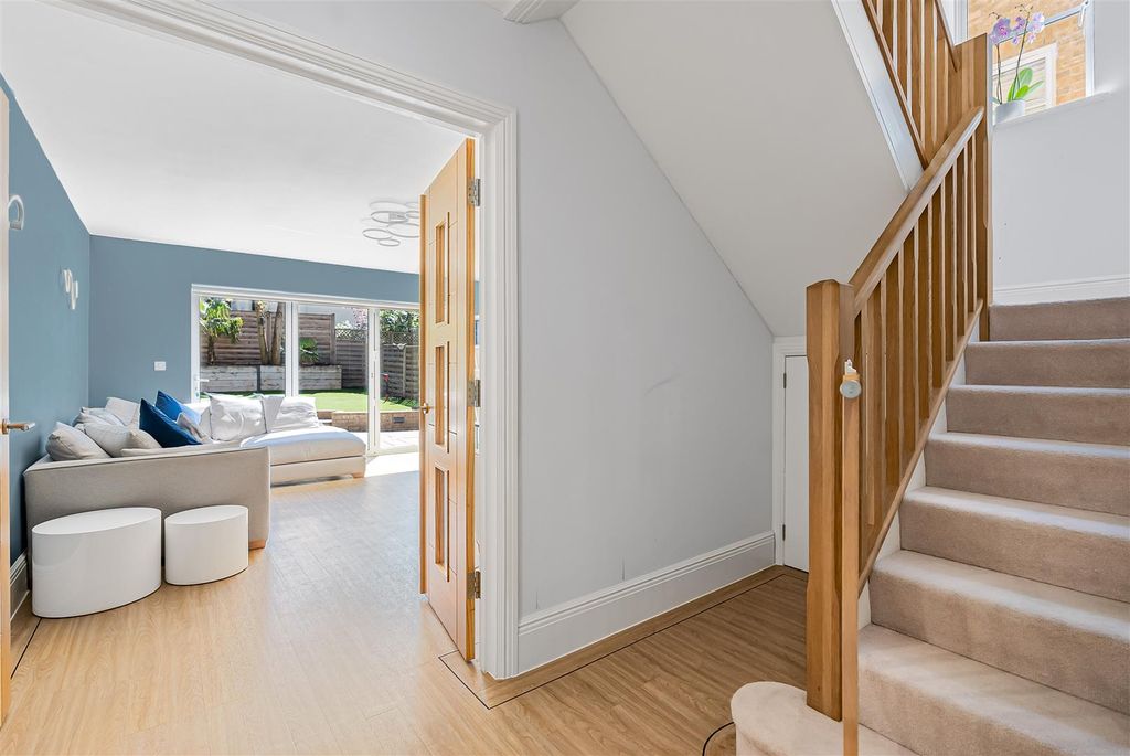 Additional image 6 of 4 bed detached house for saleBullocks Lane, Hertford SG13