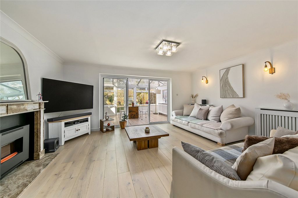 Property photo 2 of 12 Picture No. 03