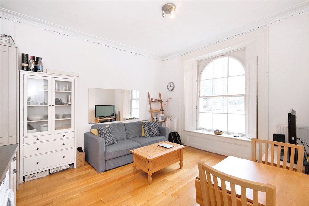 Property photo 1 of 11 Picture No. 12
