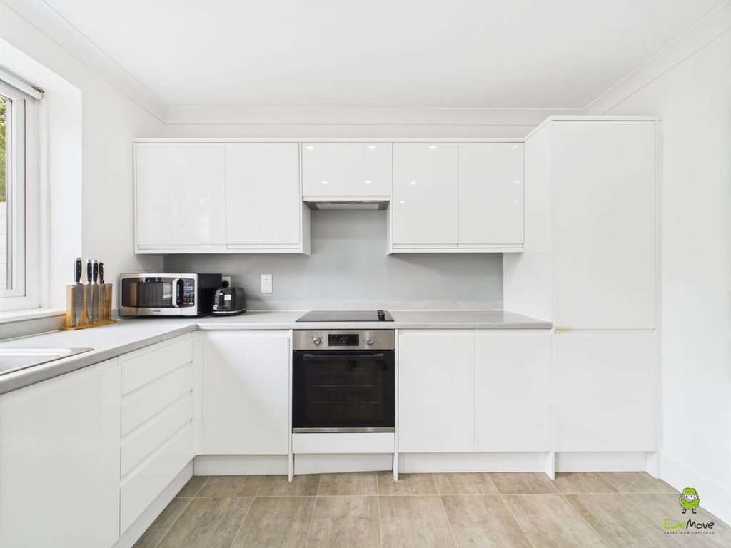 Property photo 2 of 10 Presented By Alfie Spike Of Ewemove Bexleyheath An