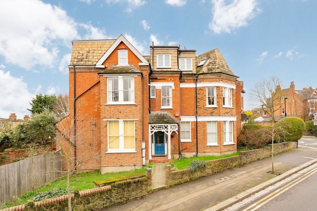 Property photo 1 of 7