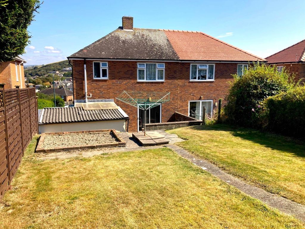 Property photo 2 of 15