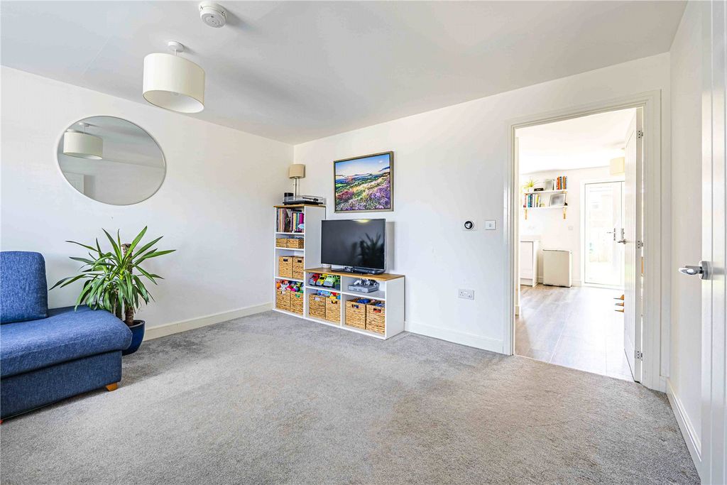 Property photo 3 of 18 Picture No. 27