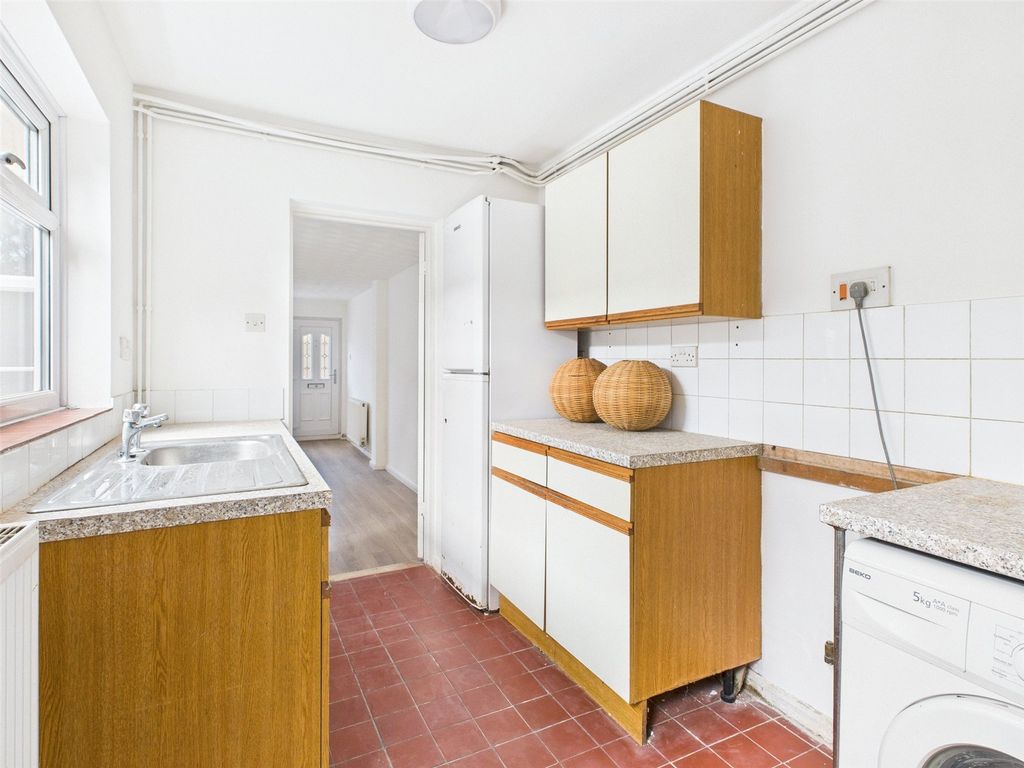 Property photo 3 of 10 Picture No. 04