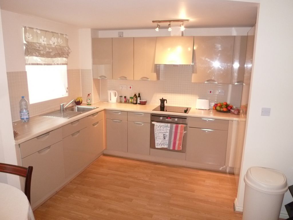 Property photo 2 of 9 Gallery