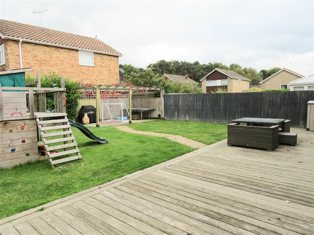 Property photo 3 of 16 Garden