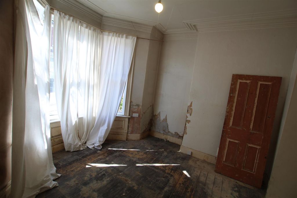 Property photo 3 of 7 Img_5824.Jpg