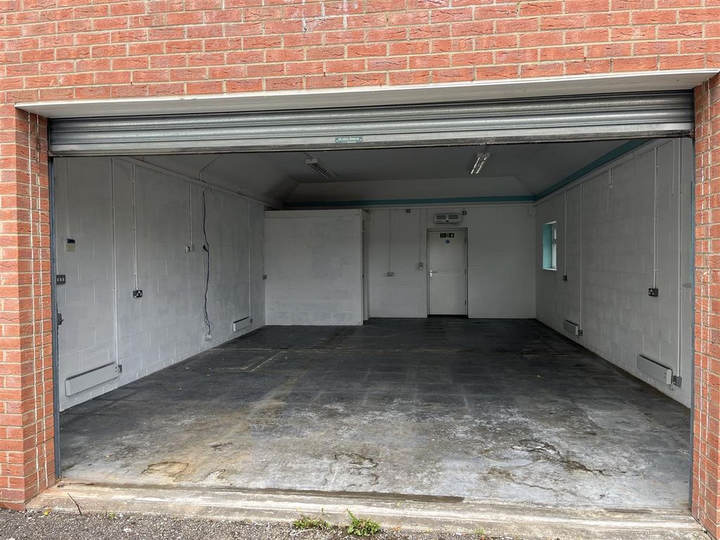 Property photo 3 of 9 Front.Jpg