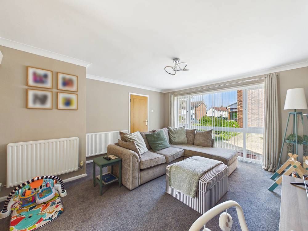 Property photo 2 of 17 Giraffe360-Still013