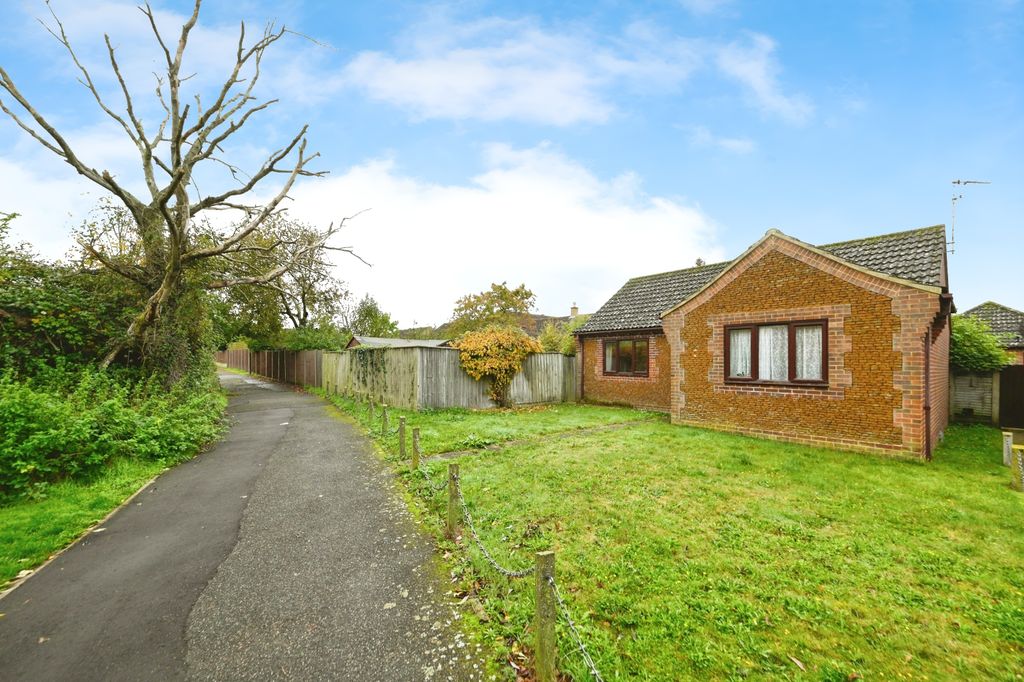Property photo 1 of 17 Photography