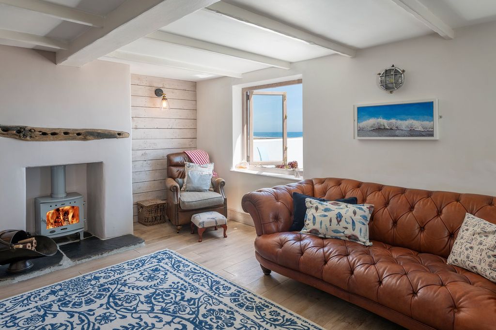 Property photo 3 of 11 Port Cottage Living Room_Torcross