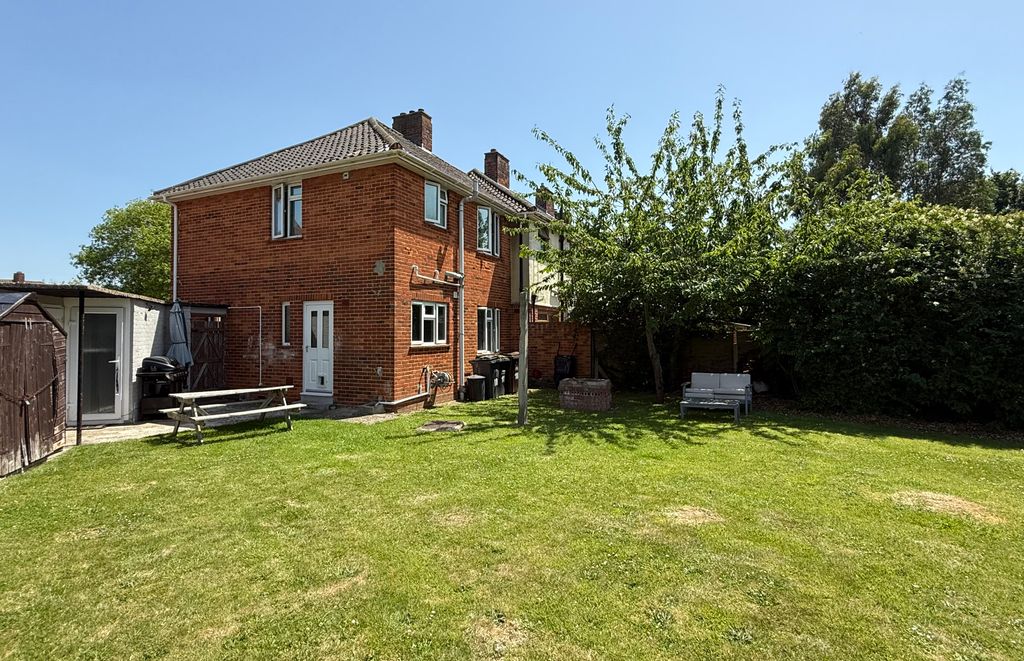 Property photo 3 of 13