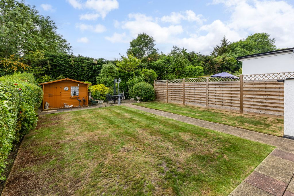 Property photo 1 of 31