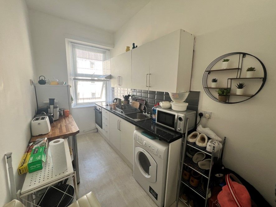 Property photo 3 of 5