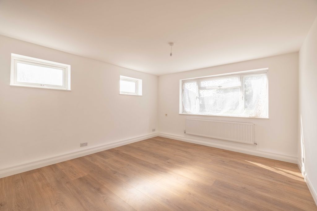 Property photo 3 of 7 Cp11 (2 Of 9)