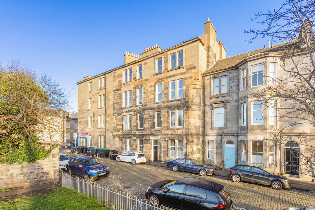 Property photo 2 of 16 Property Image 2