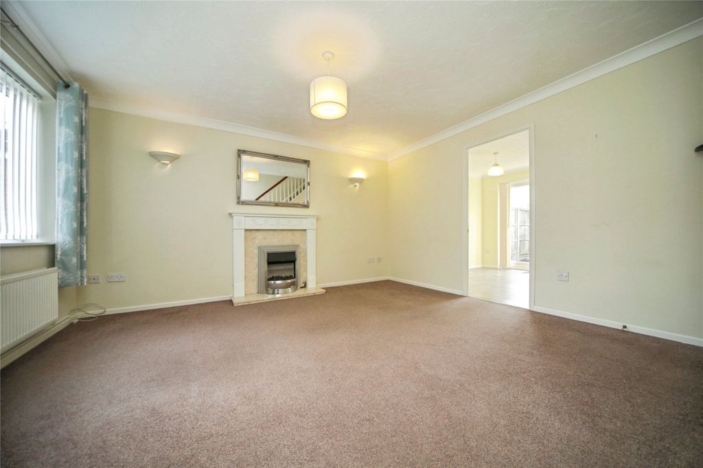 Property photo 3 of 16 Picture No. 24