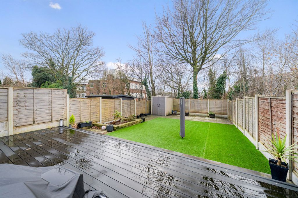 Property photo 2 of 26 Photograph 26