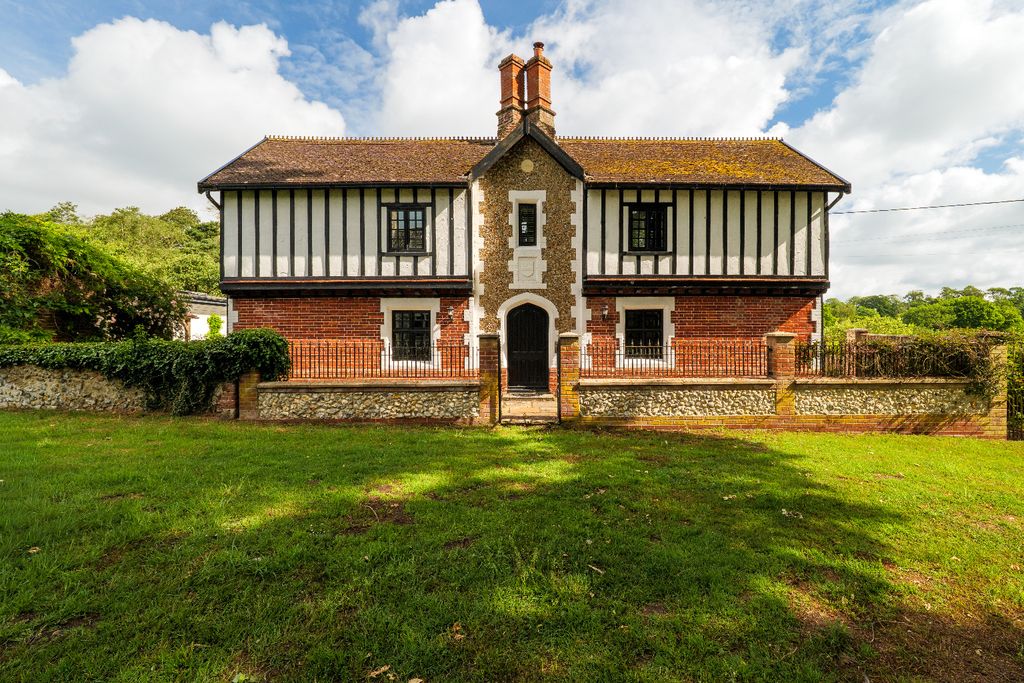 Property photo 3 of 33 5101719