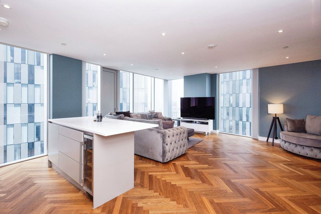 Property photo 2 of 30 Photo