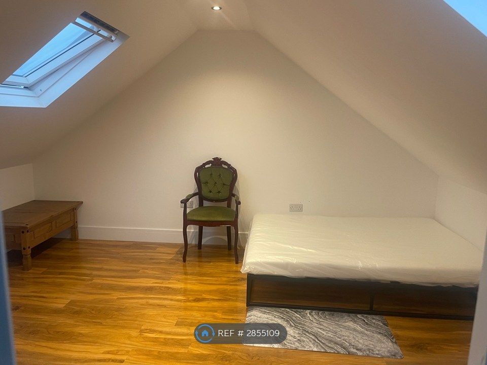 Property photo 1 of 3