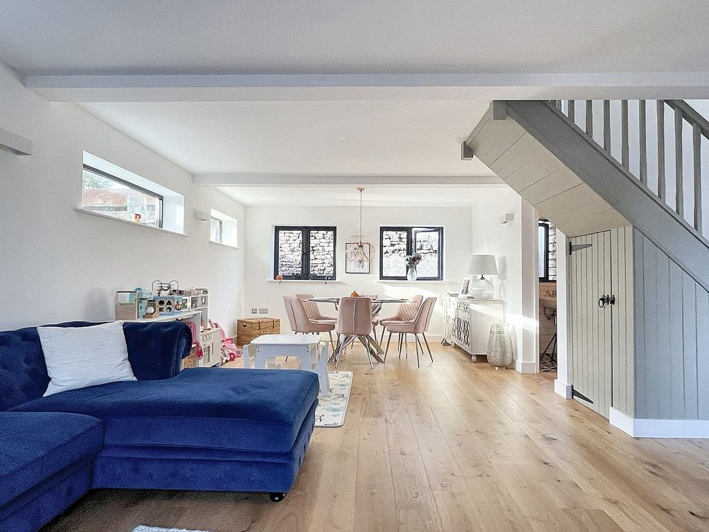 Property photo 2 of 24 Not Specified