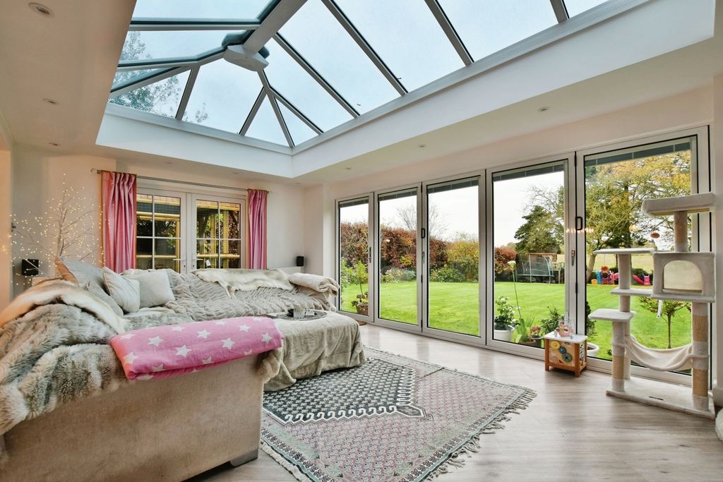 Property photo 2 of 25 Photo