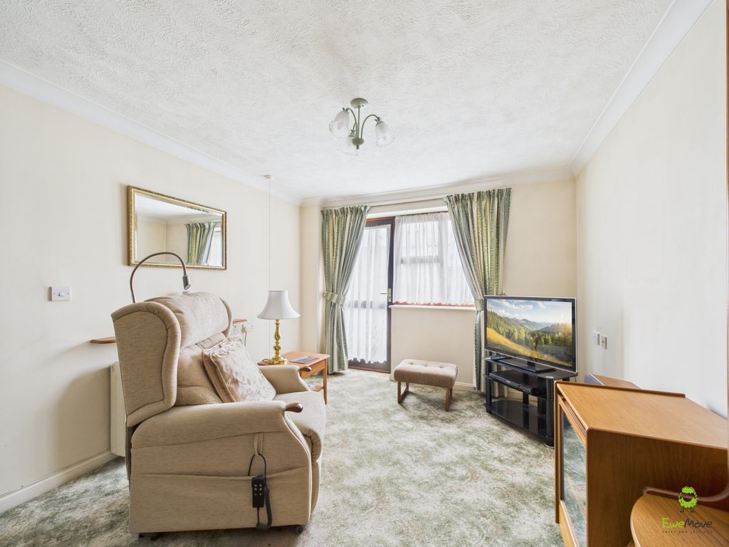 Property photo 2 of 12 Presented By Kevin At Ewemove Bexleyheath And Dart