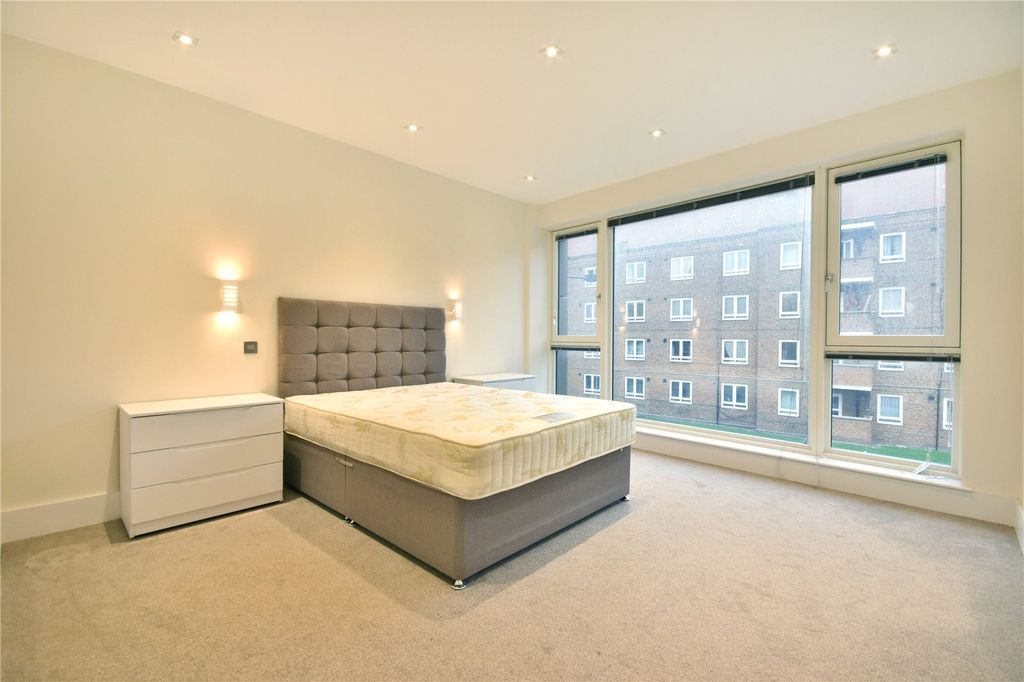 Property photo 3 of 11 Picture No. 06