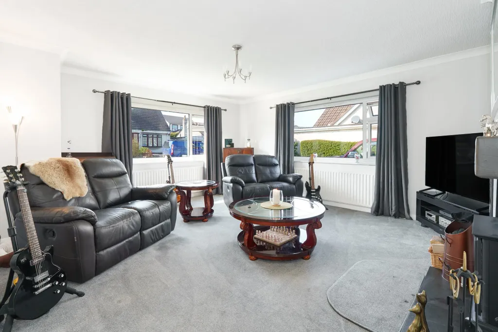 Property photo 3 of 29