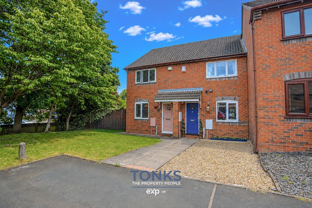Property photo 1 of 18