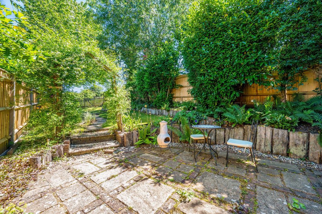Property photo 3 of 26