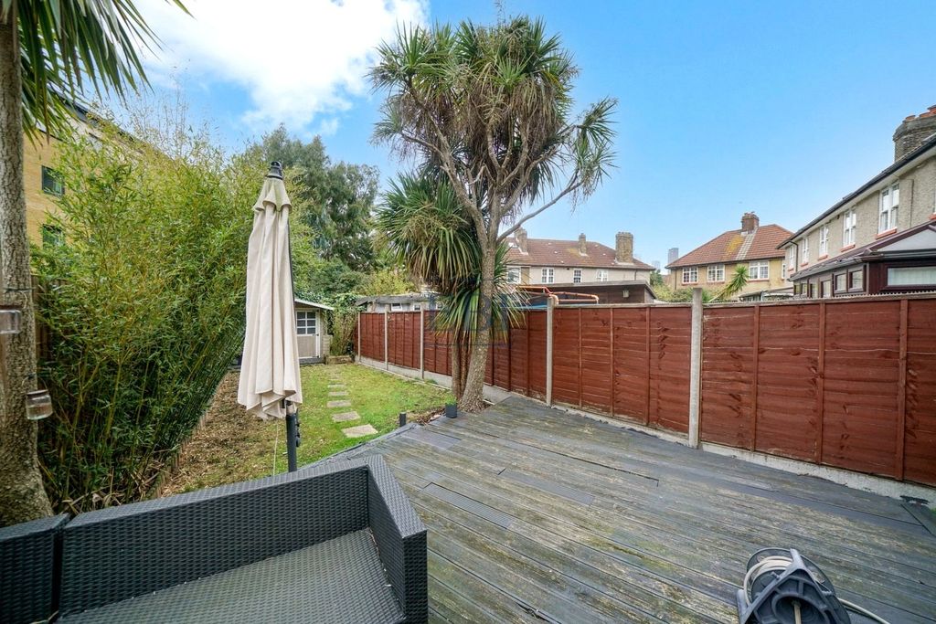 Property photo 2 of 16 Picture No. 04