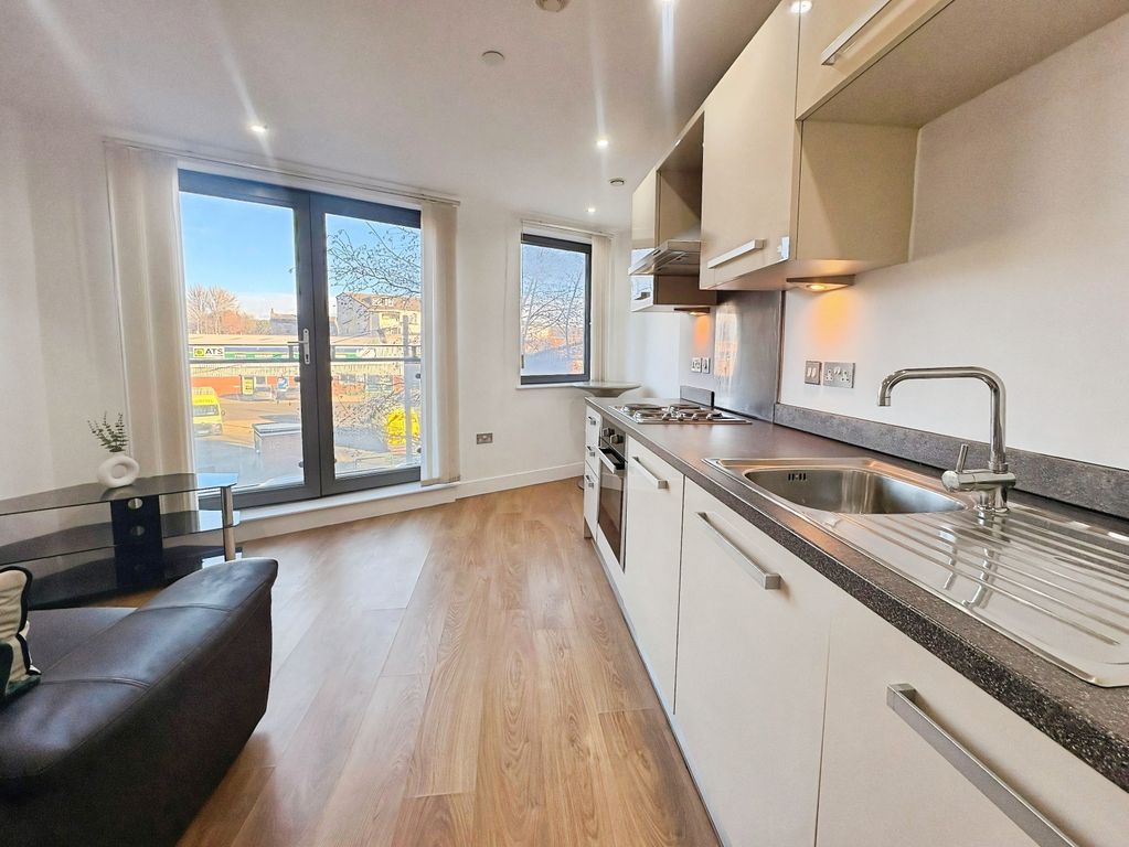 Property photo 3 of 8