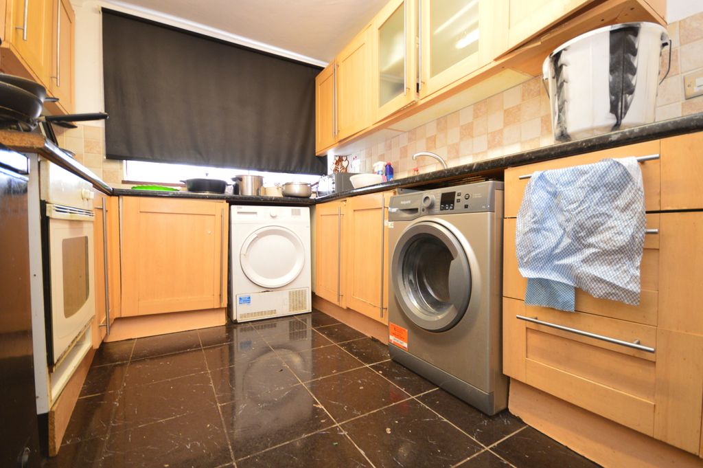 Property photo 2 of 9 Dsc 0317