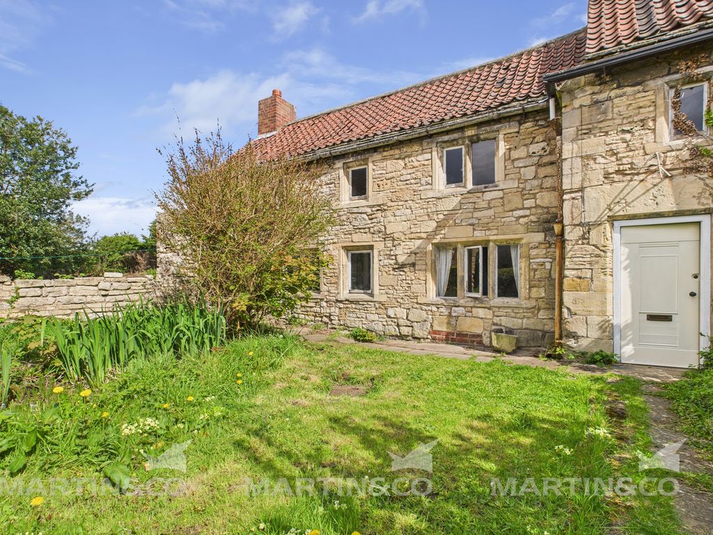 Property photo 1 of 27 Cam02406G0-Pr0448-Still001