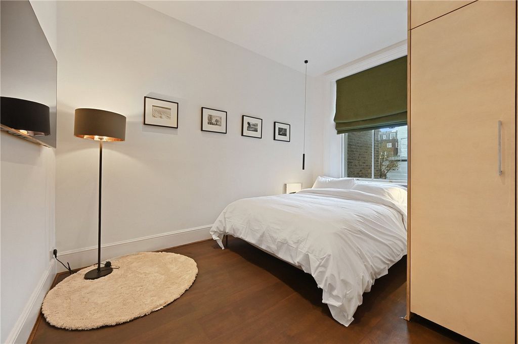 Property photo 3 of 9 Picture No. 02