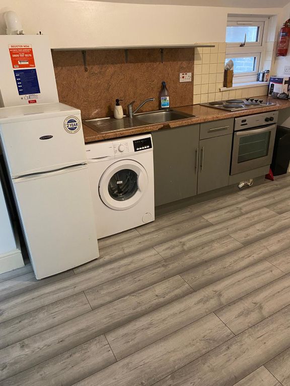 Property photo 2 of 4