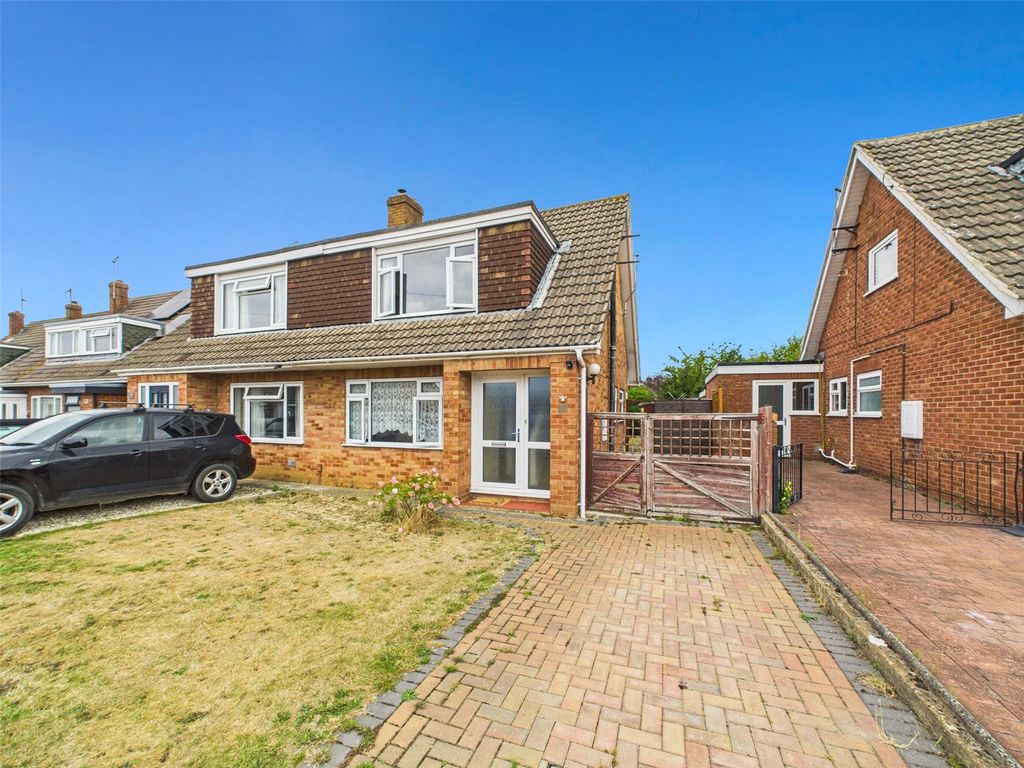 Property photo 1 of 16 Picture No. 02