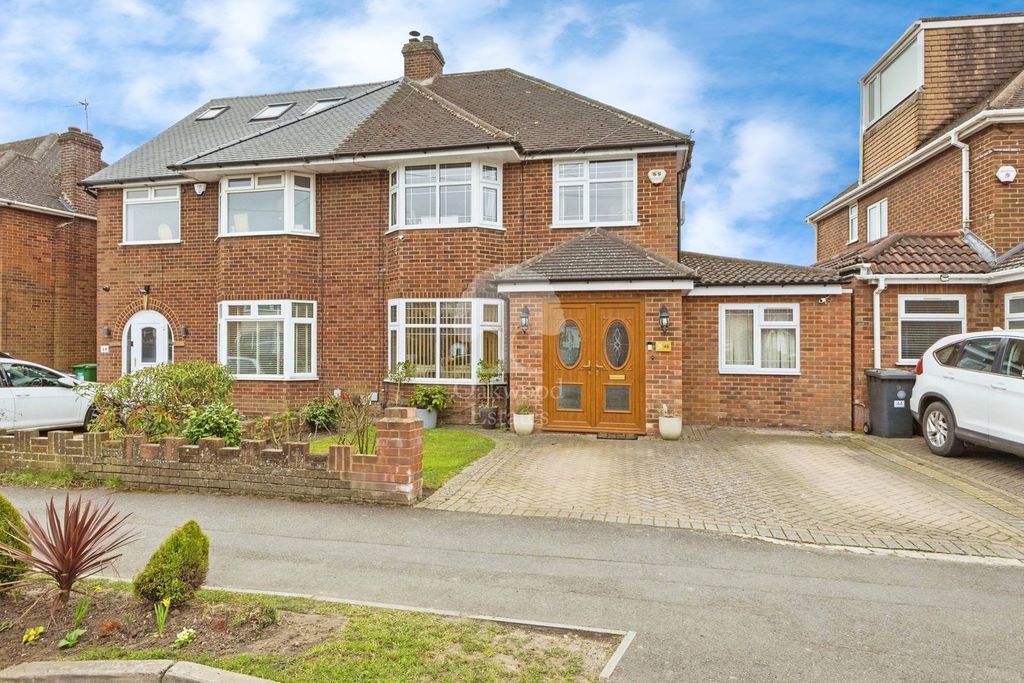 Property photo 1 of 19