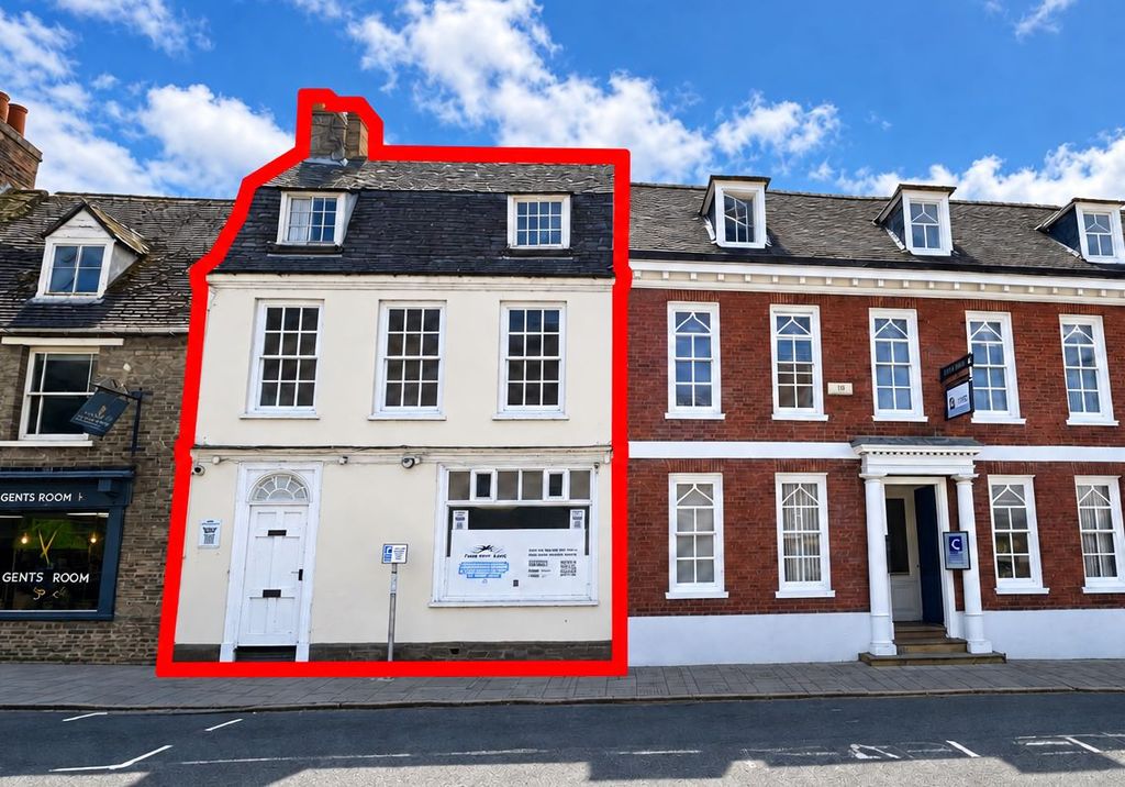 Property photo 1 of 1