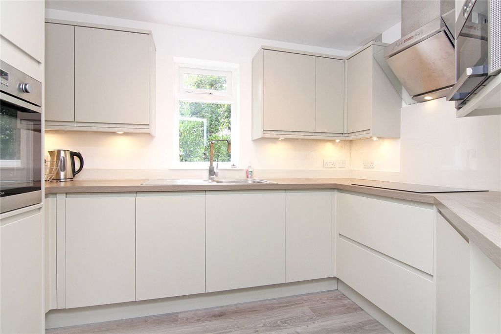 Property photo 3 of 9 Picture No. 07