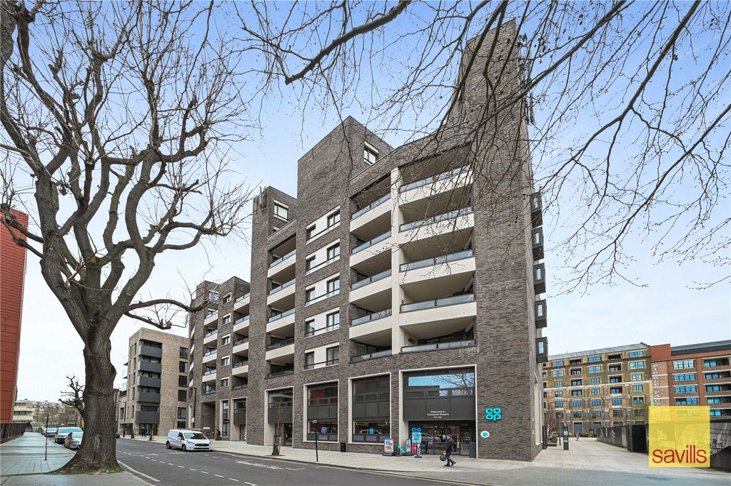 Property photo 2 of 17 External